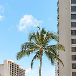 Beautiful 1Br, Steps To Waikiki Beach And Parking