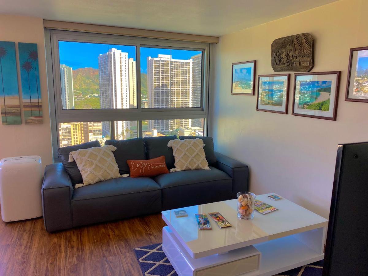 High-floor Luxury Corner Unit Apartment Honolulu