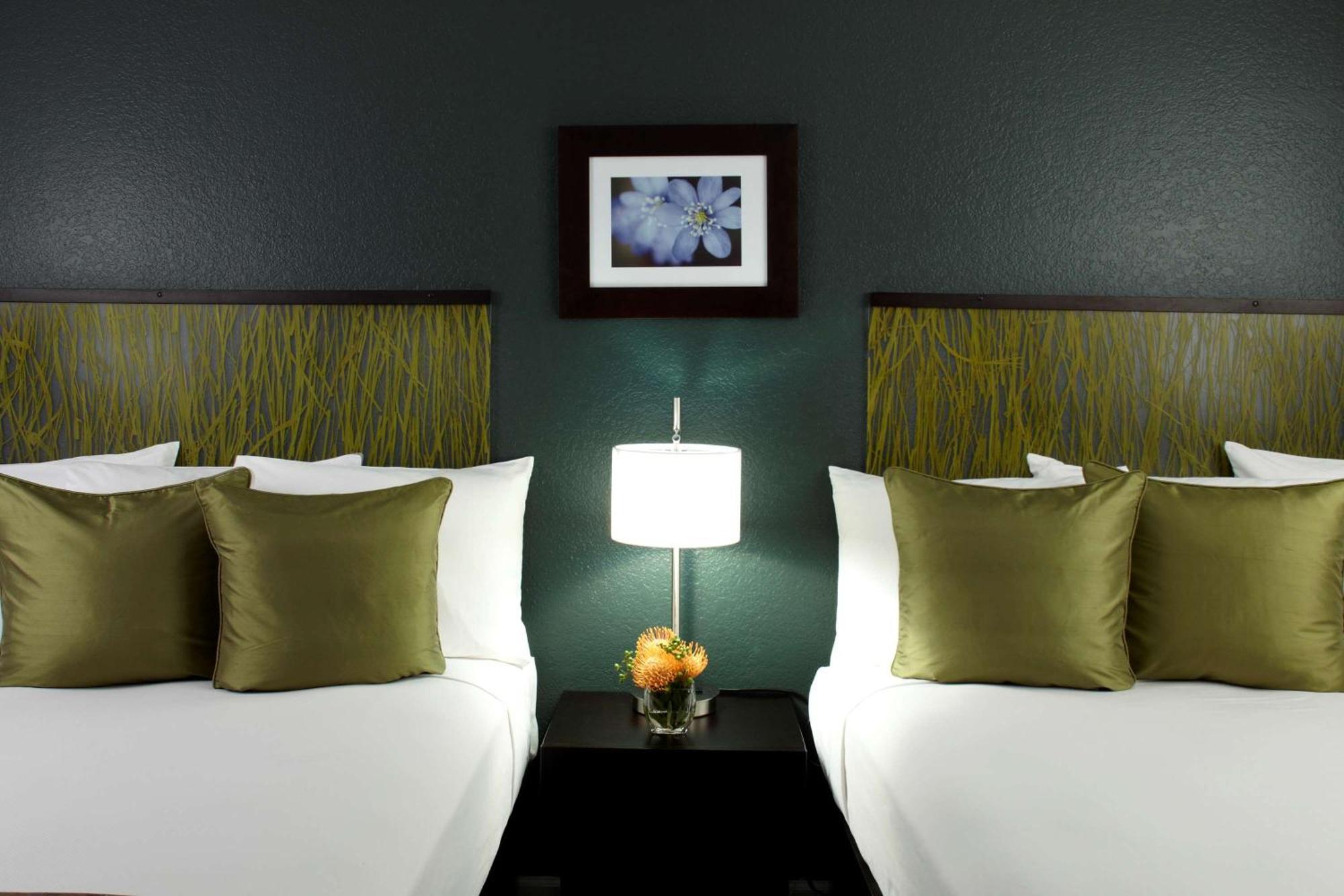 Island Colony Aparthotel