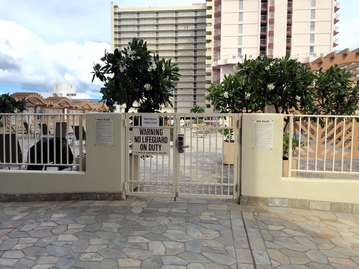 Aparthotel Island Colony