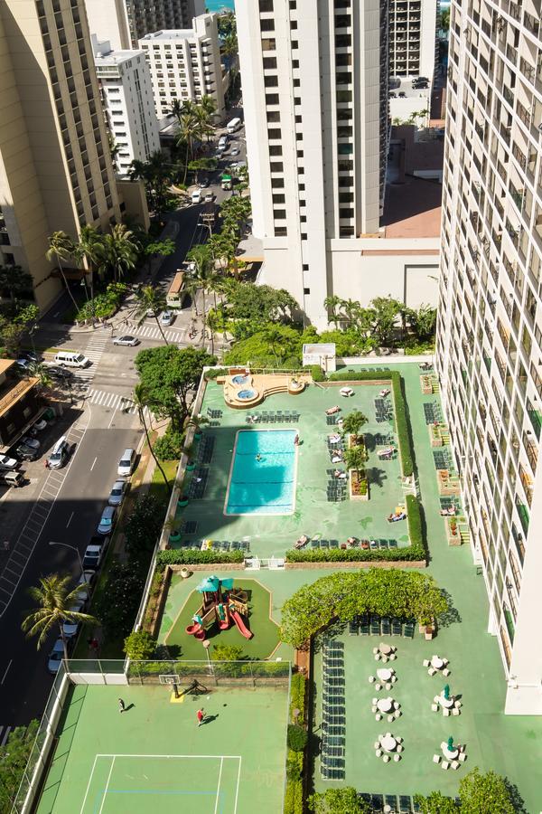 Sweetwater At Waikiki Hotel