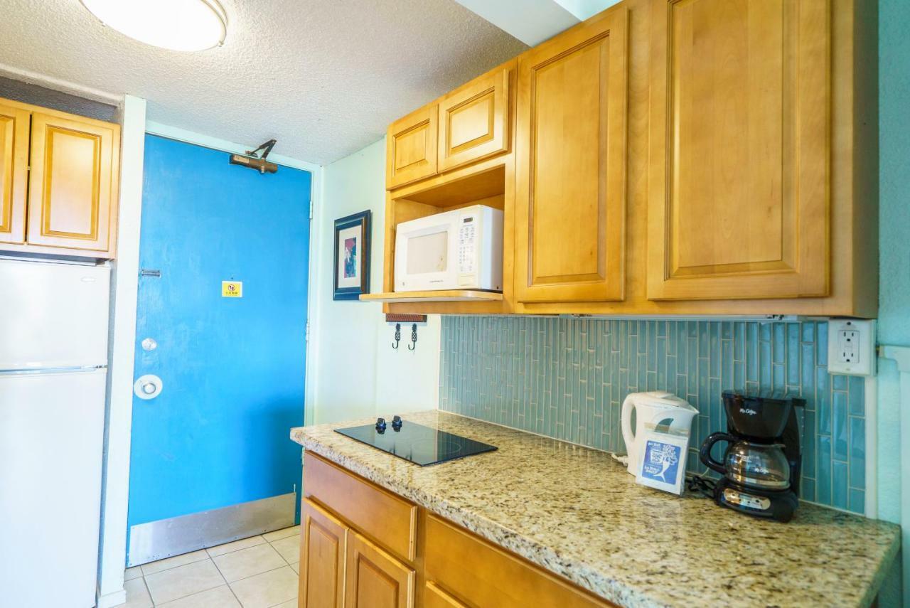 Aparthotel Island Colony 3*