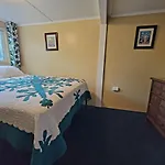 Wailuku Guesthouse