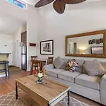Gorgeous Condo 2 Blocks From The Heart Of Maui