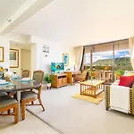 Great Diamond Head Views, 2Br Condo With Free Parking!
