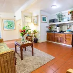 Kauai Palms Hotel