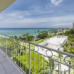 Waikiki Shore By Outrigger