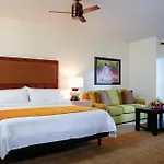 Marriott\'S Waiohai Beach Club