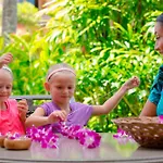 Marriott\'S Waiohai Beach Club