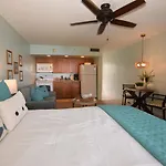 Royal Kahana 405