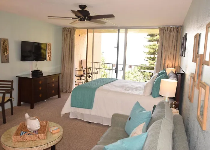 Royal Kahana 405