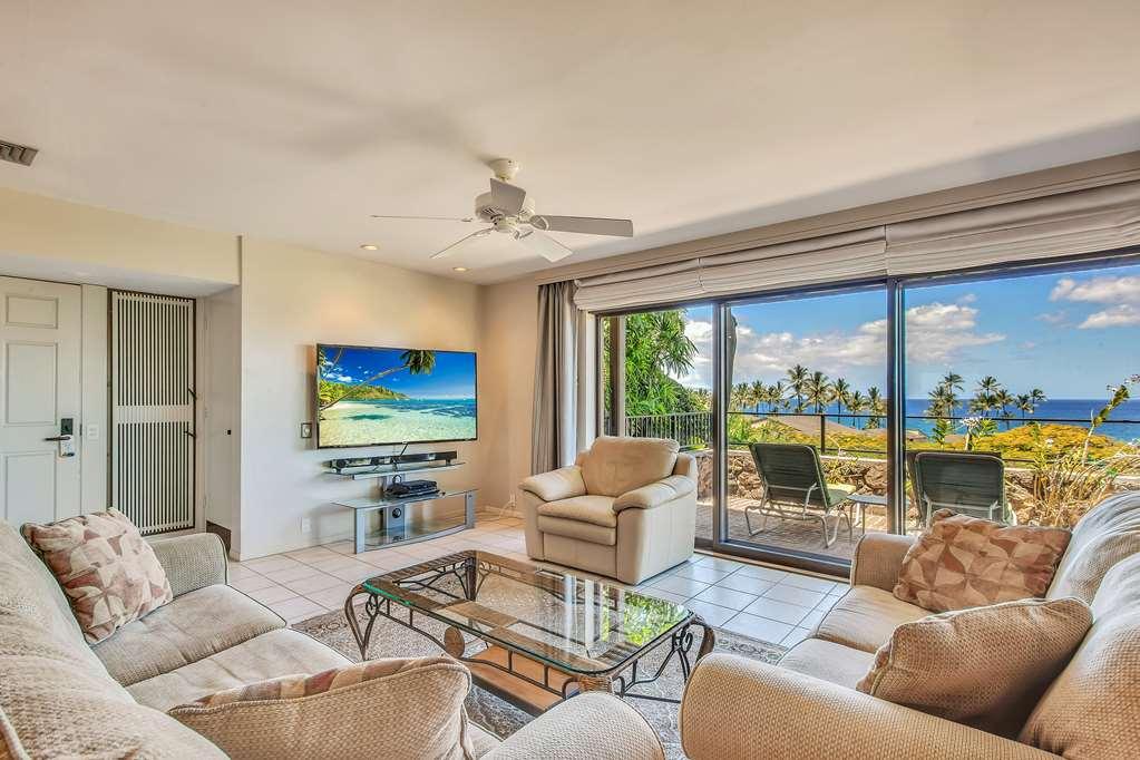 Wailea Elua Village Hotel 4*