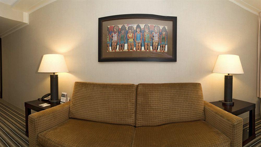 Hotel Maui Coast 3*