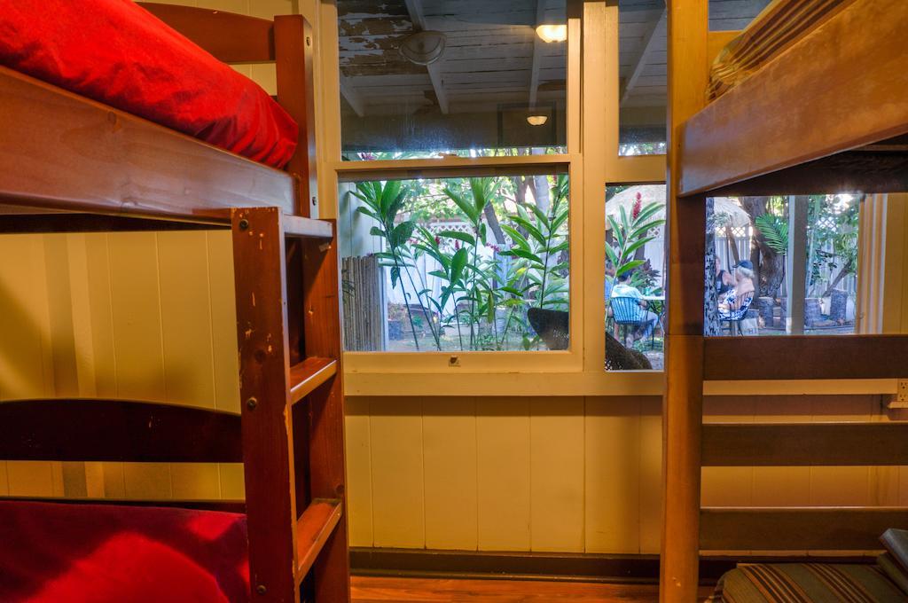 Hostel Tiki Beach Hostel-At The Beach In Lahaina Lahaina