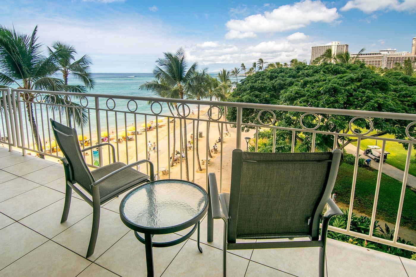 Waikiki Shore By Outrigger