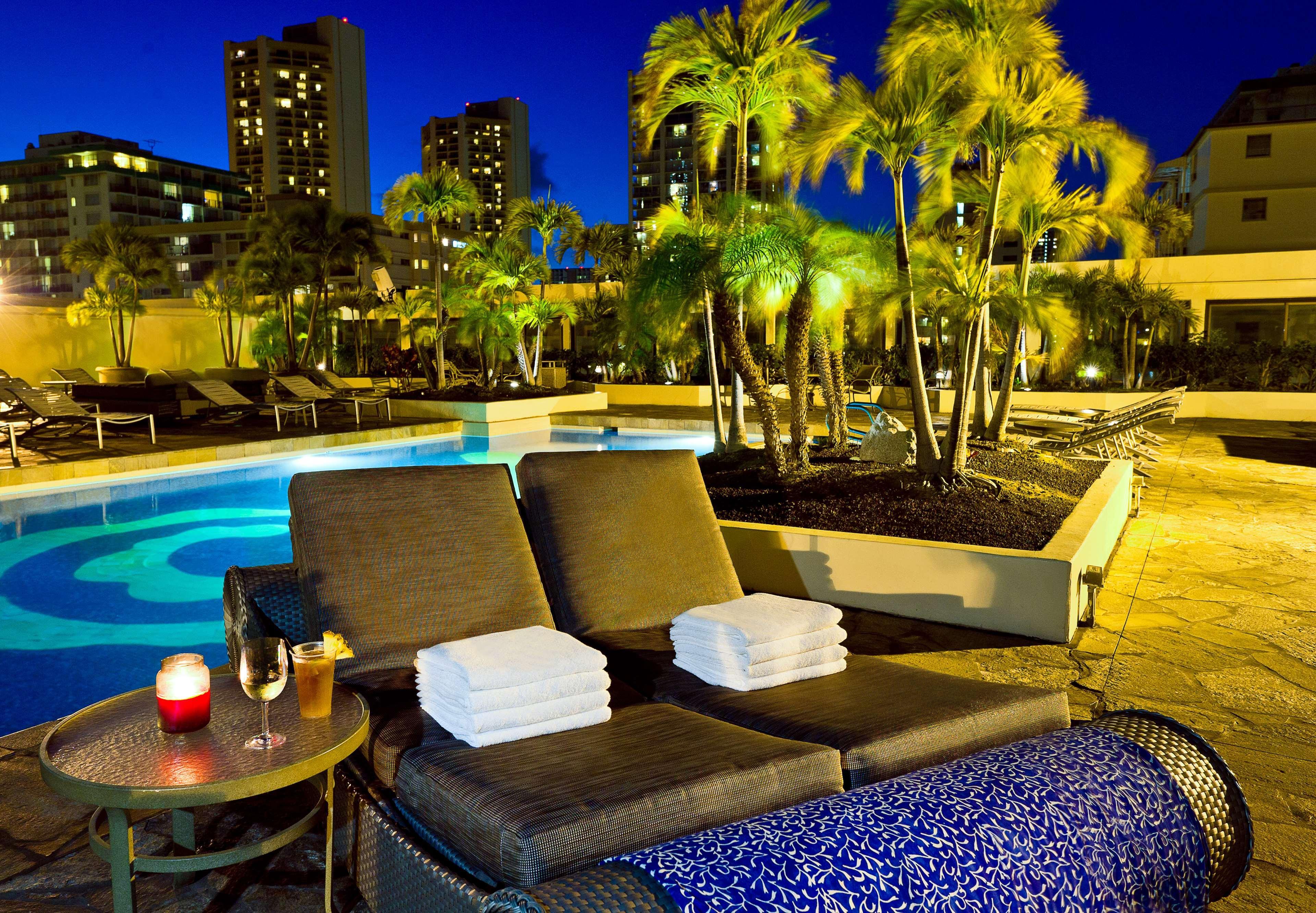 Hilton Waikiki Beach & Spa 4* Honolulu