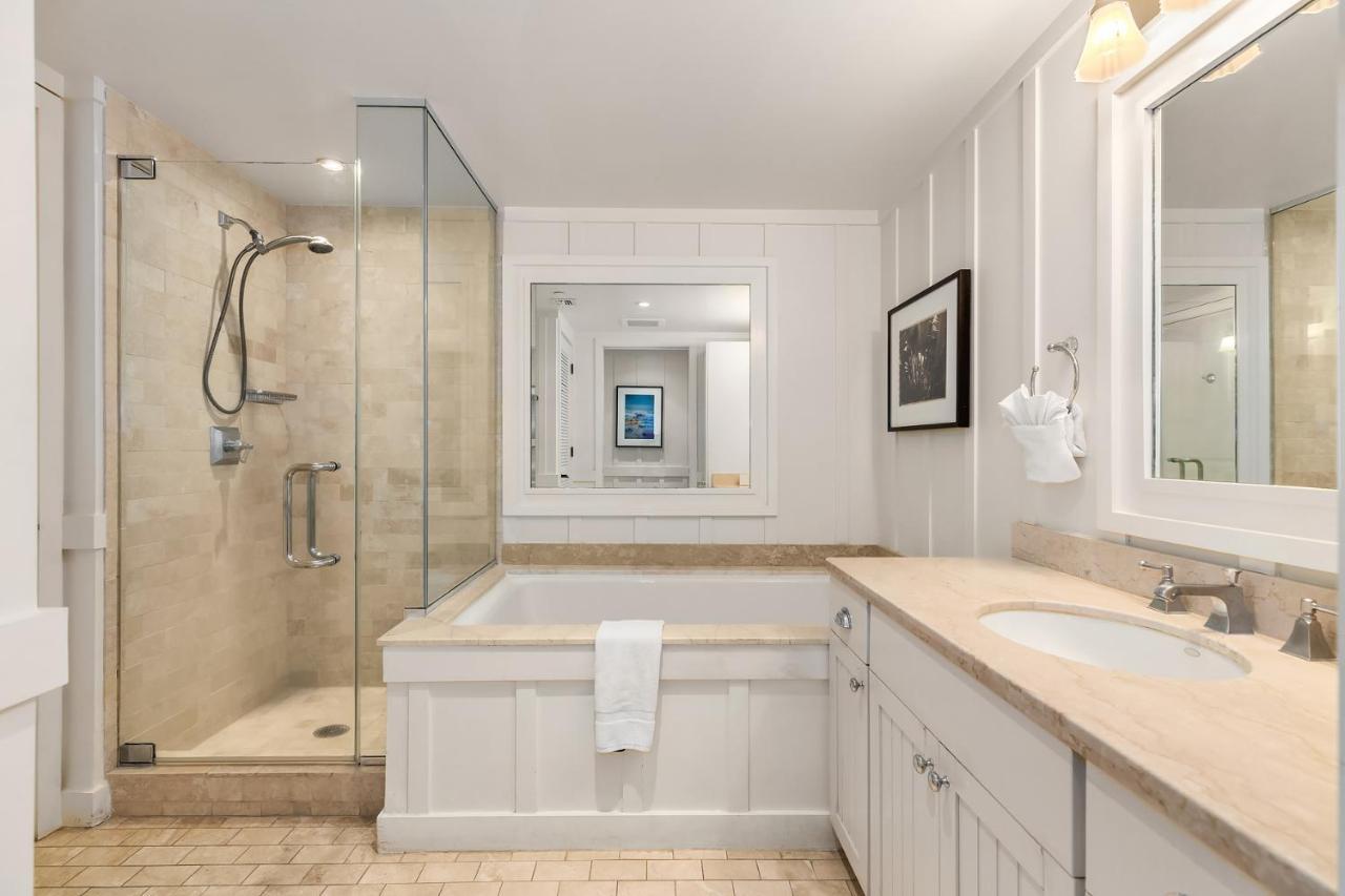 Turtle Bay Apartment *