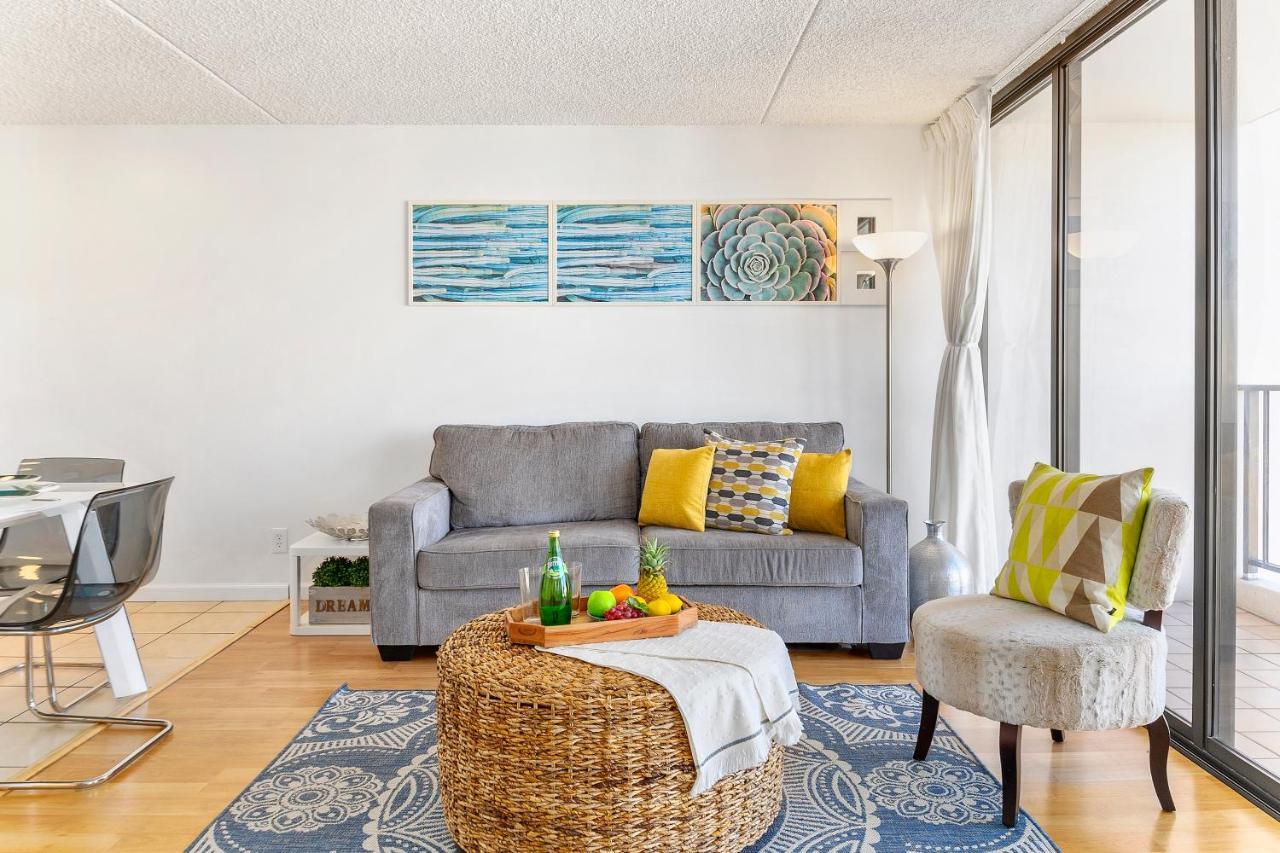 Apartment Aloha Getaway, Ocean View Near Waikiki With Free Parking *