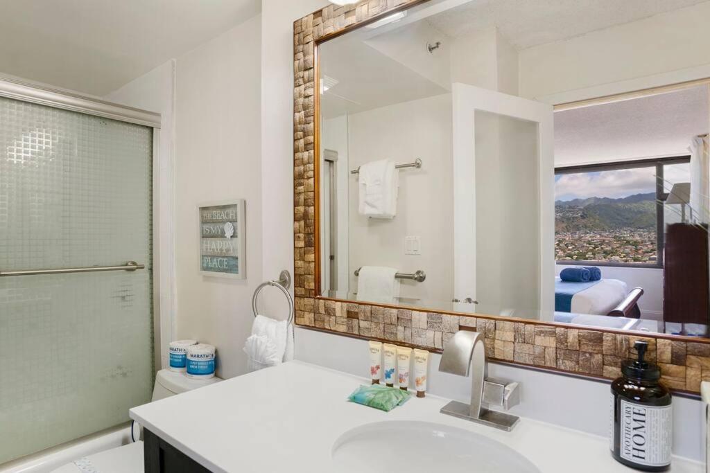 Nani W/golf/mountain/canal View +1 Free Park Apartment *