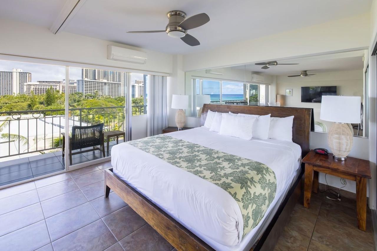 Waikiki Shore By Outrigger Apartment *
