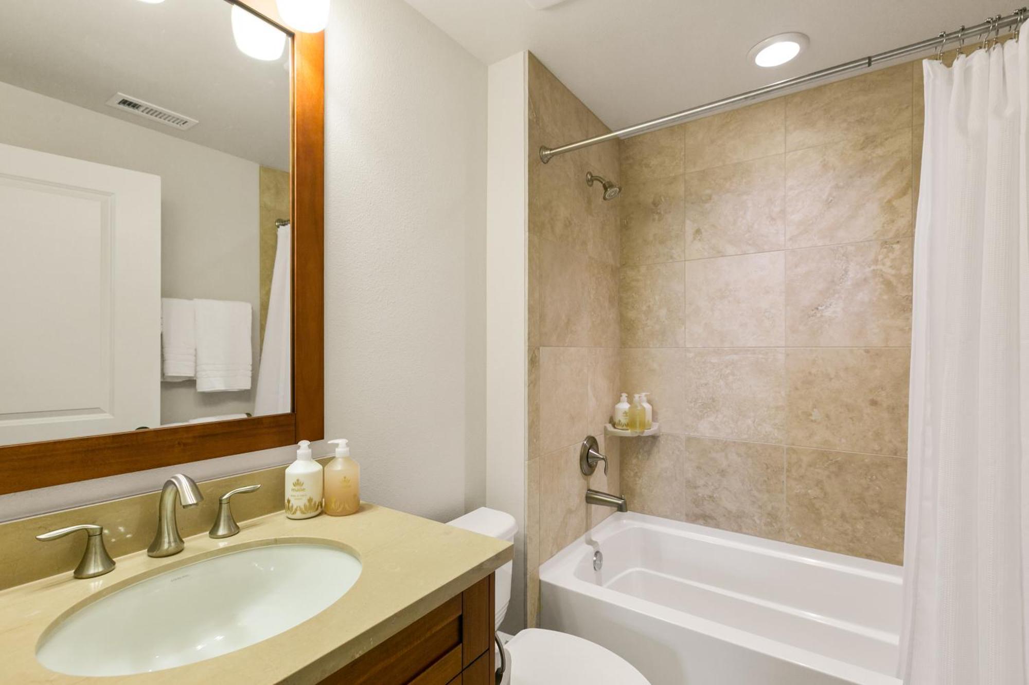 Holiday home 3 Bedroom 3 Bathroom With Ocean View - Alekona Kauai