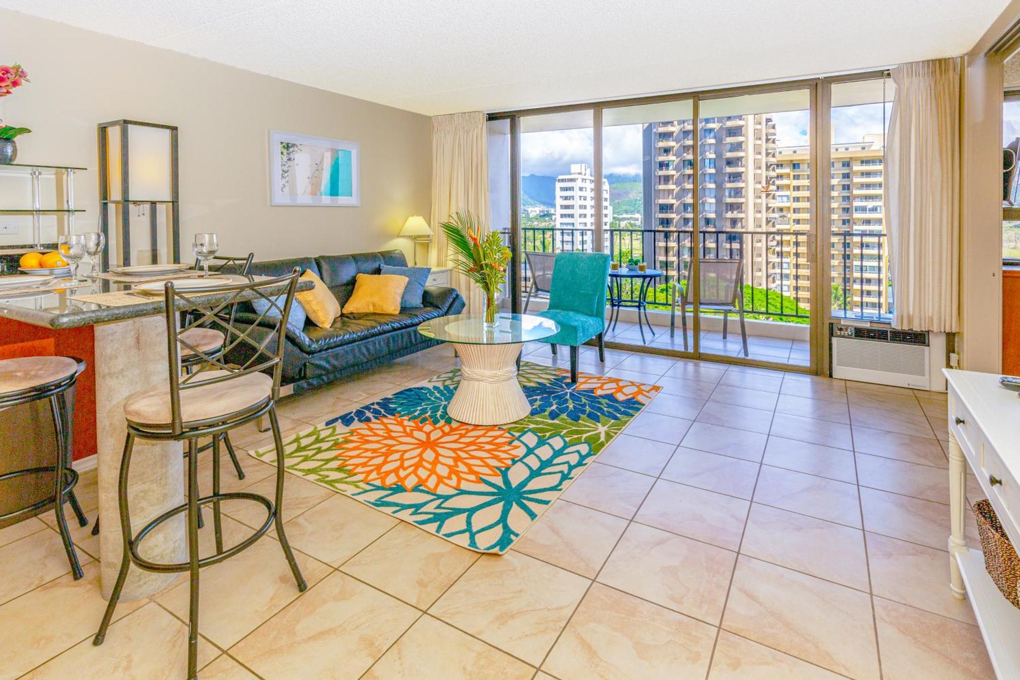 Mountain View Near With Free Parking! *