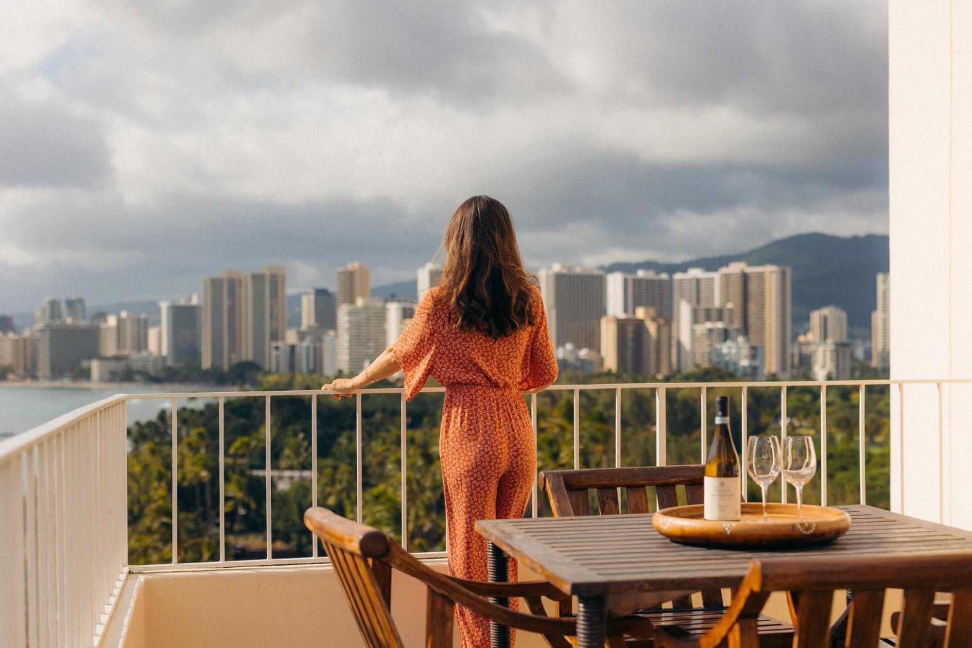Hotel Lotus At Diamond Head