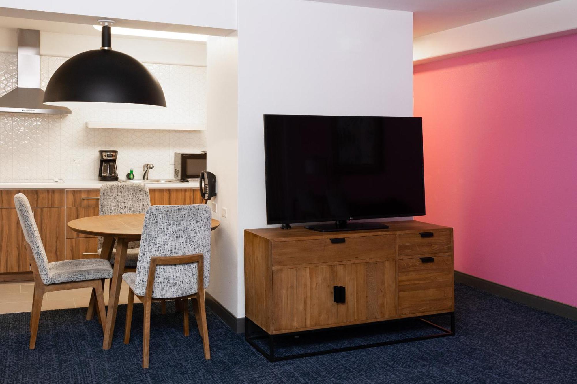 Ilima Hotel 3*