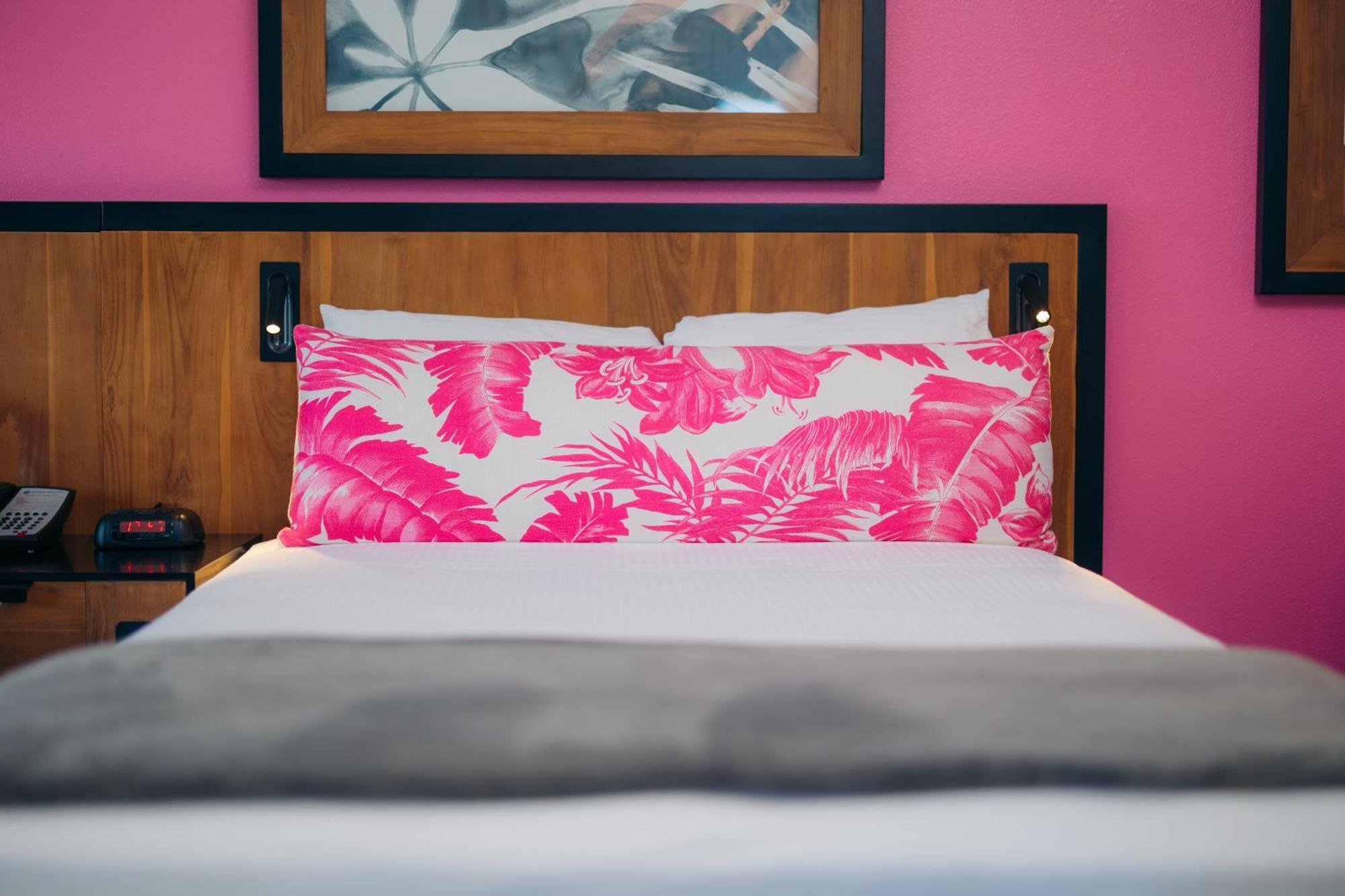 Ilima Hotel 3*