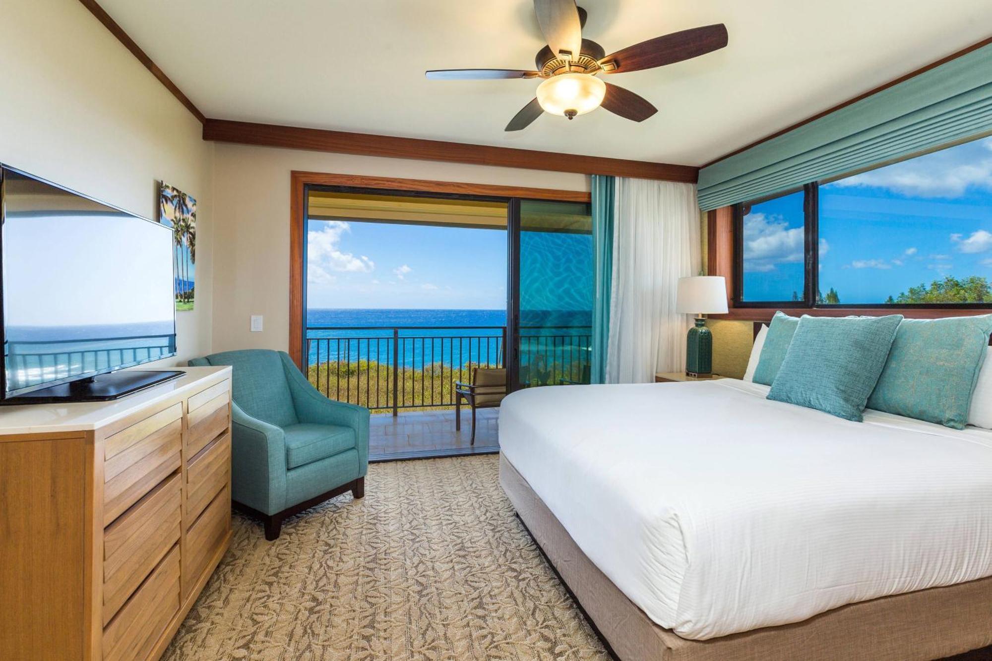Landing At Po'ipu, Autograph Collection