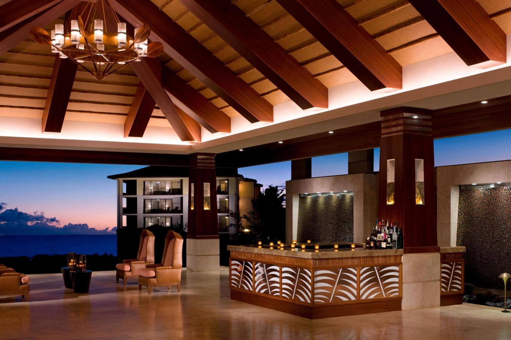 Landing At Po'ipu, Autograph Collection 4*