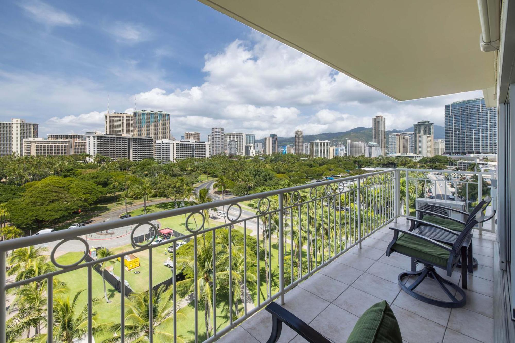 Waikiki Shore By Outrigger *