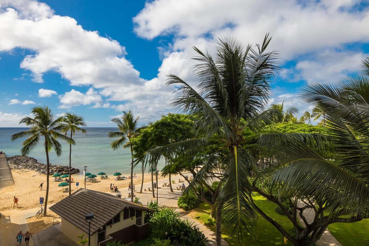 Waikiki Shore By Outrigger