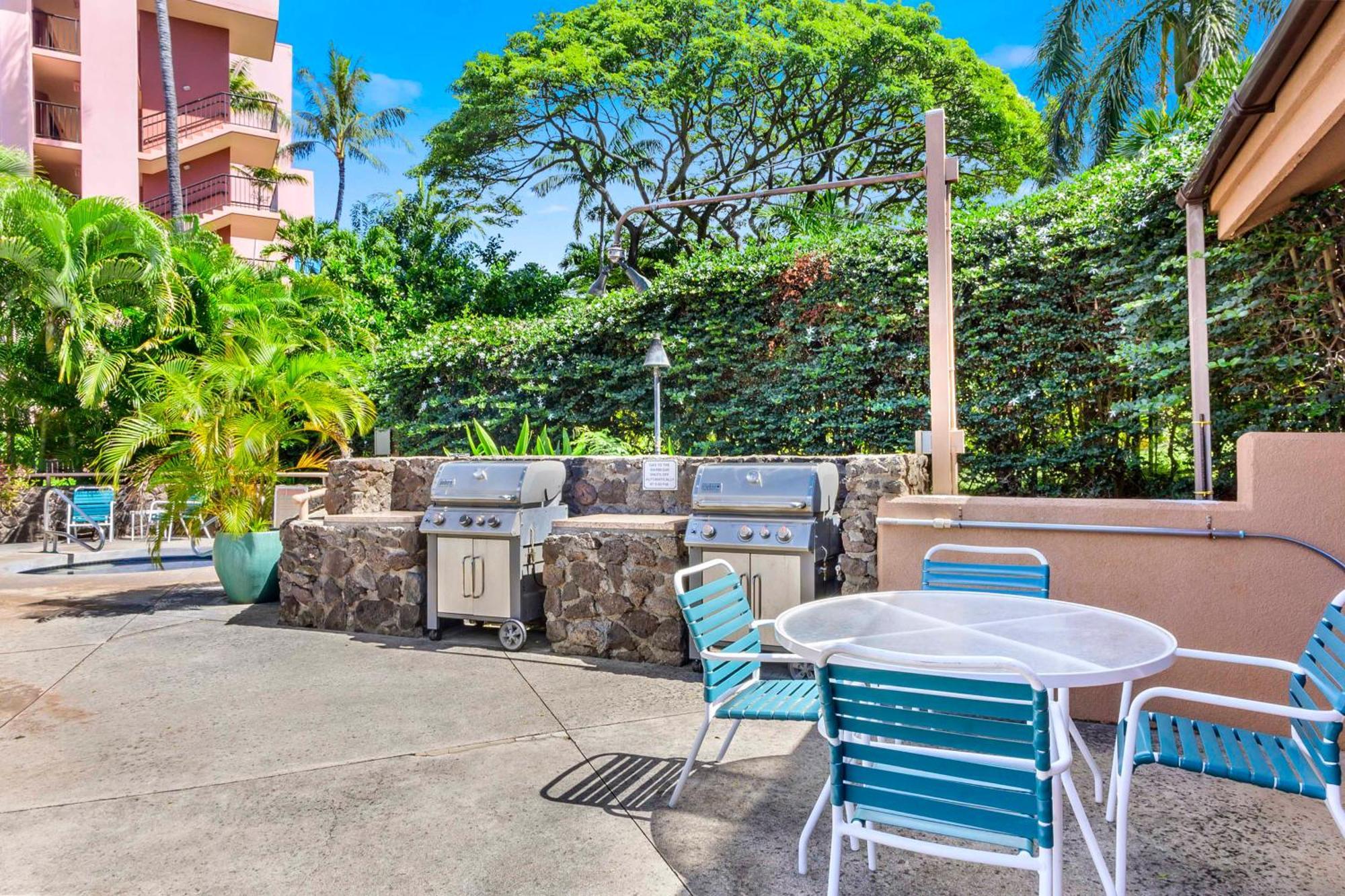 Resort Kahana 3*
