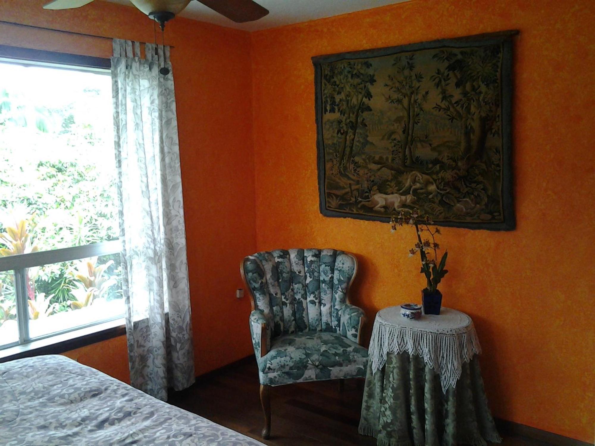 Lava Tree Tropic Bed & Breakfast Pahoa