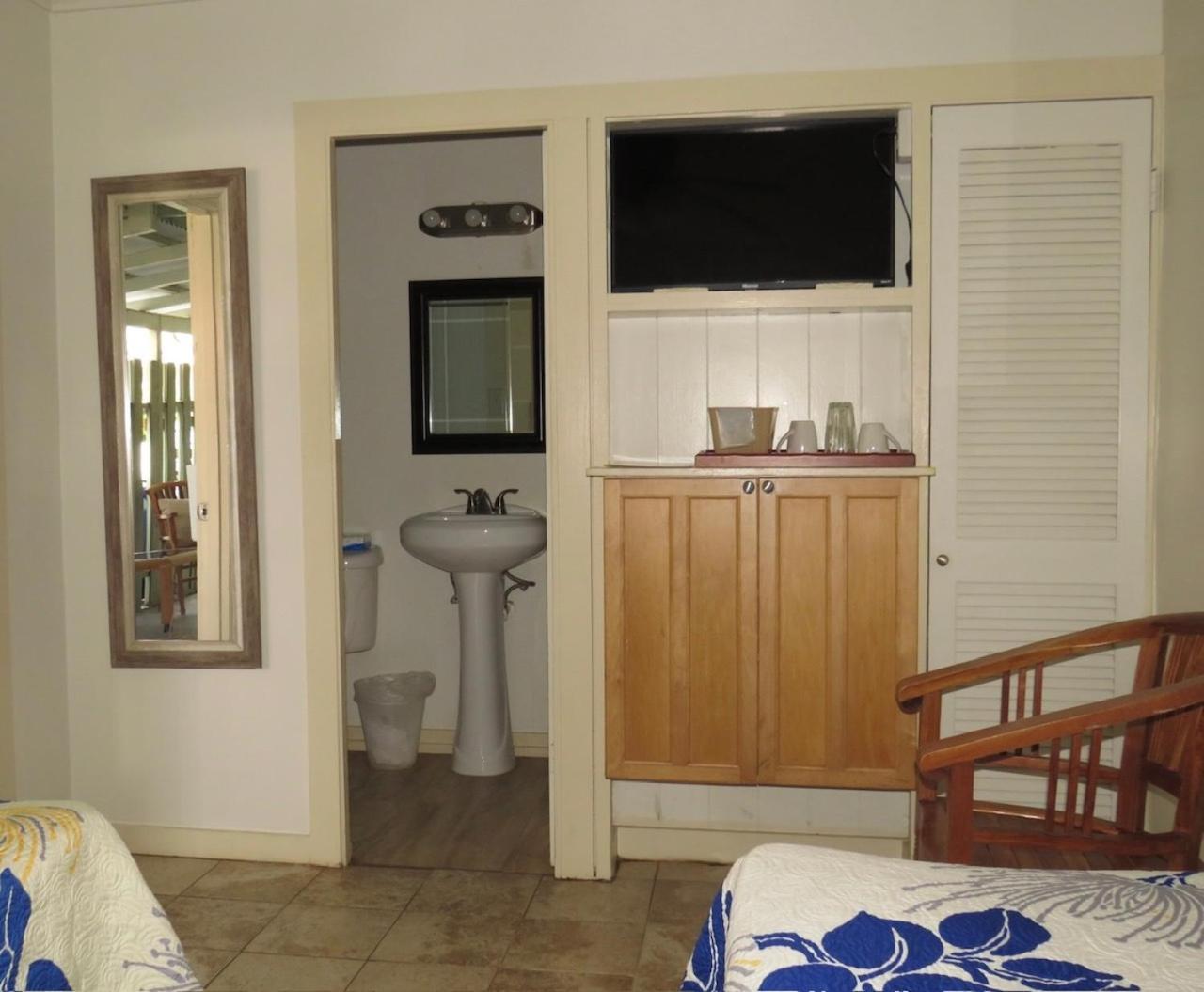 Kauai Palms Hotel