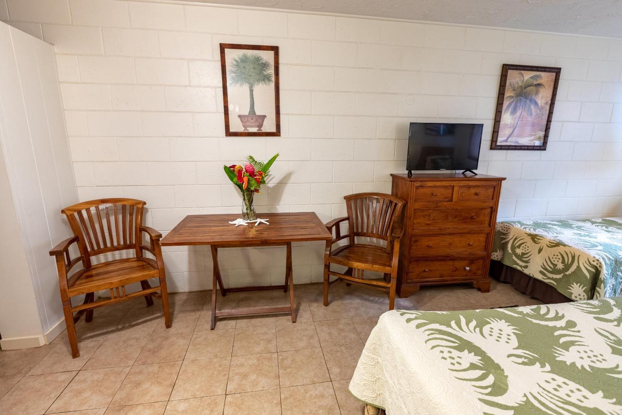 Kauai Palms Hotel