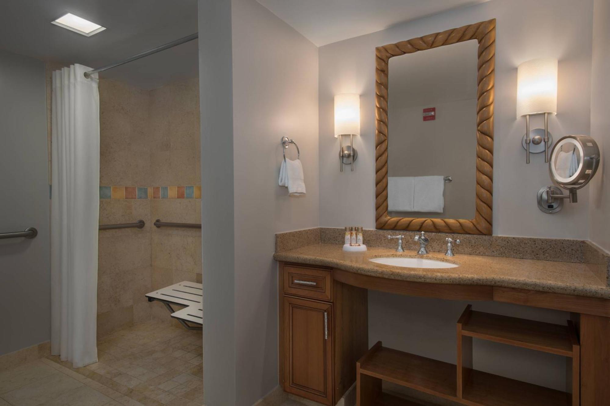 Marriott's Maui Ocean Club - Molokai, Maui & Lanai Towers 4*