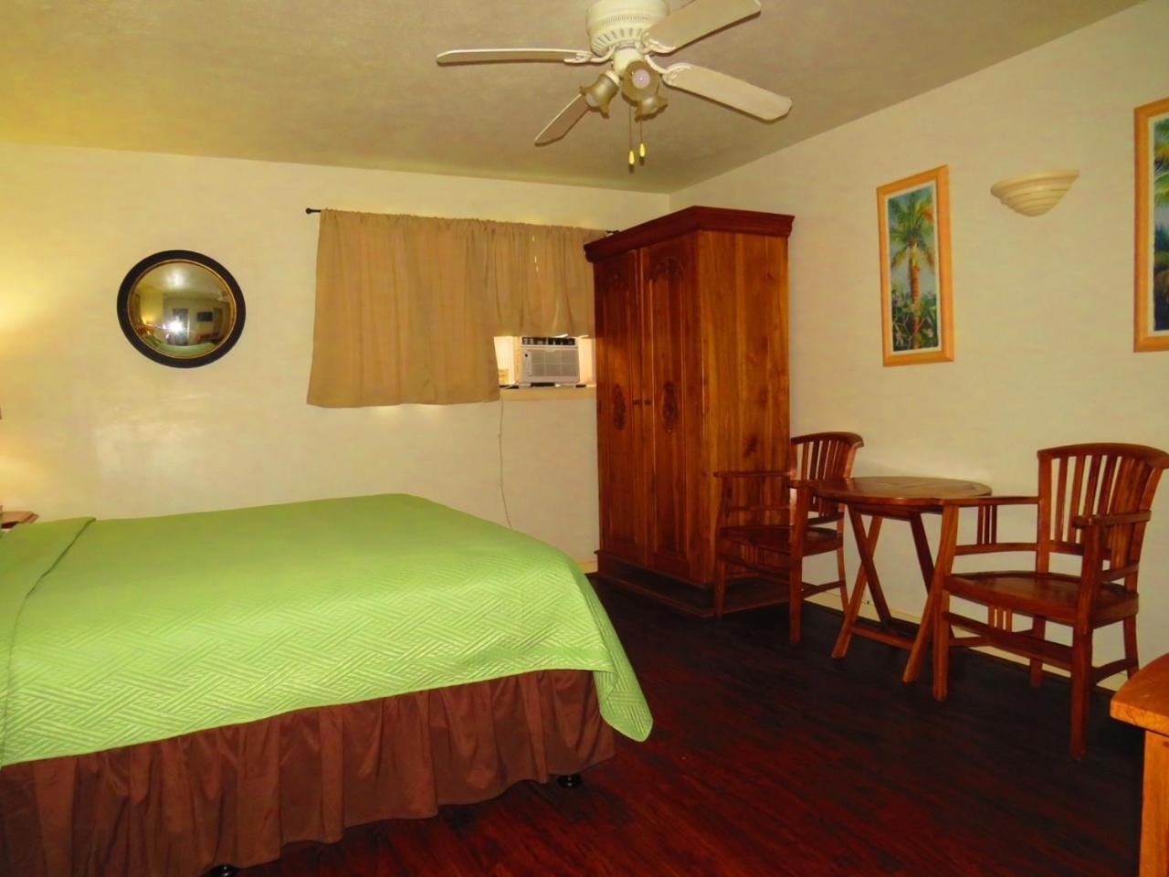 Kauai Palms Hotel 2*