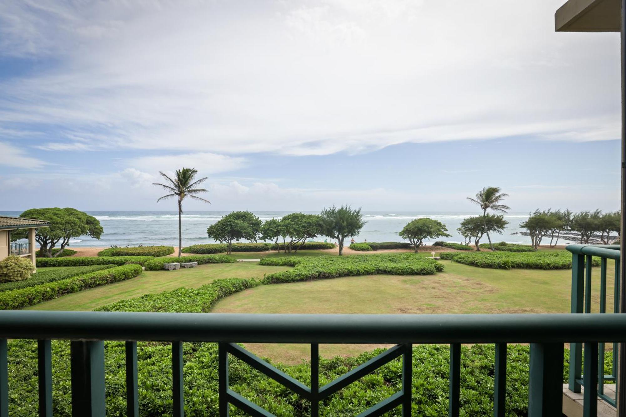 Waipouli And Kauai By Outrigger Kapa'a