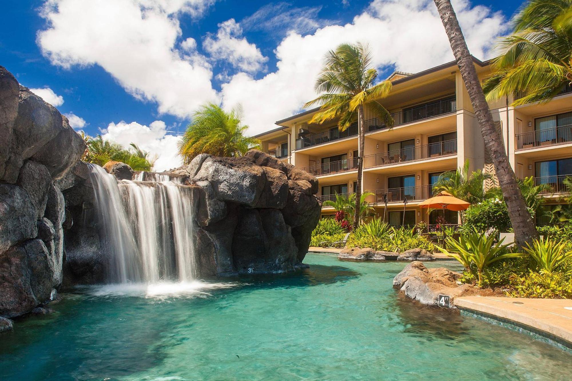 Landing At Po'ipu, Autograph Collection 4*