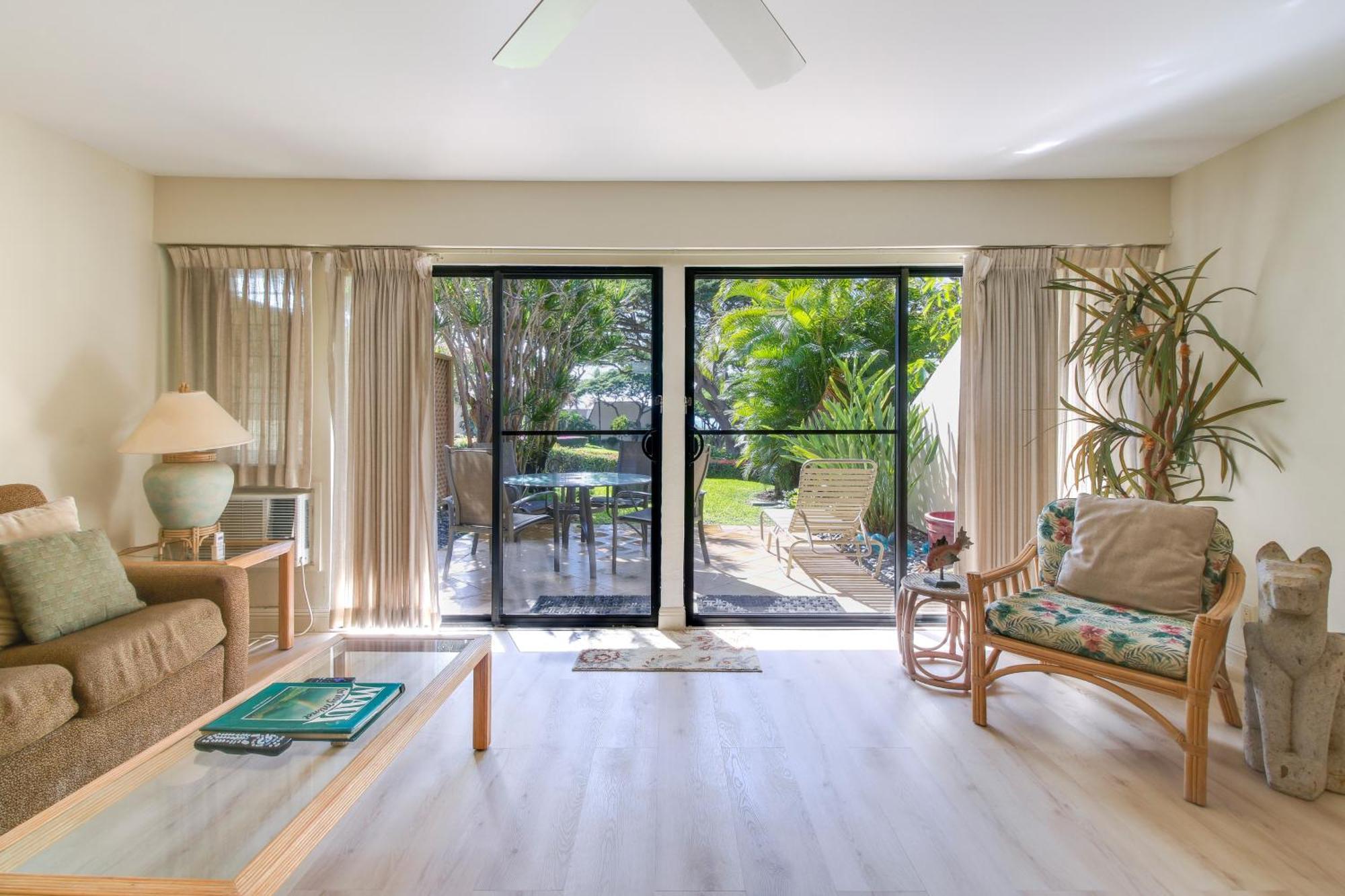 Apartment Kihei With Amenities Walk To The *