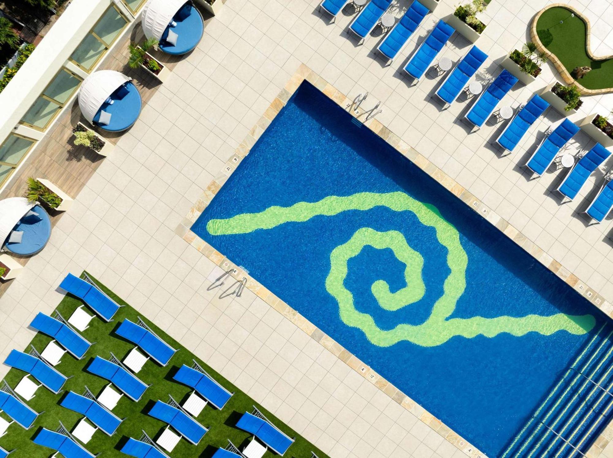 Hilton Waikiki Beach & Spa 4* Honolulu