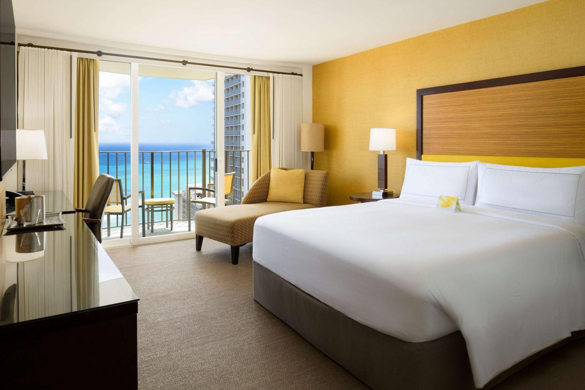 Hilton Waikiki Beach & Spa 4*