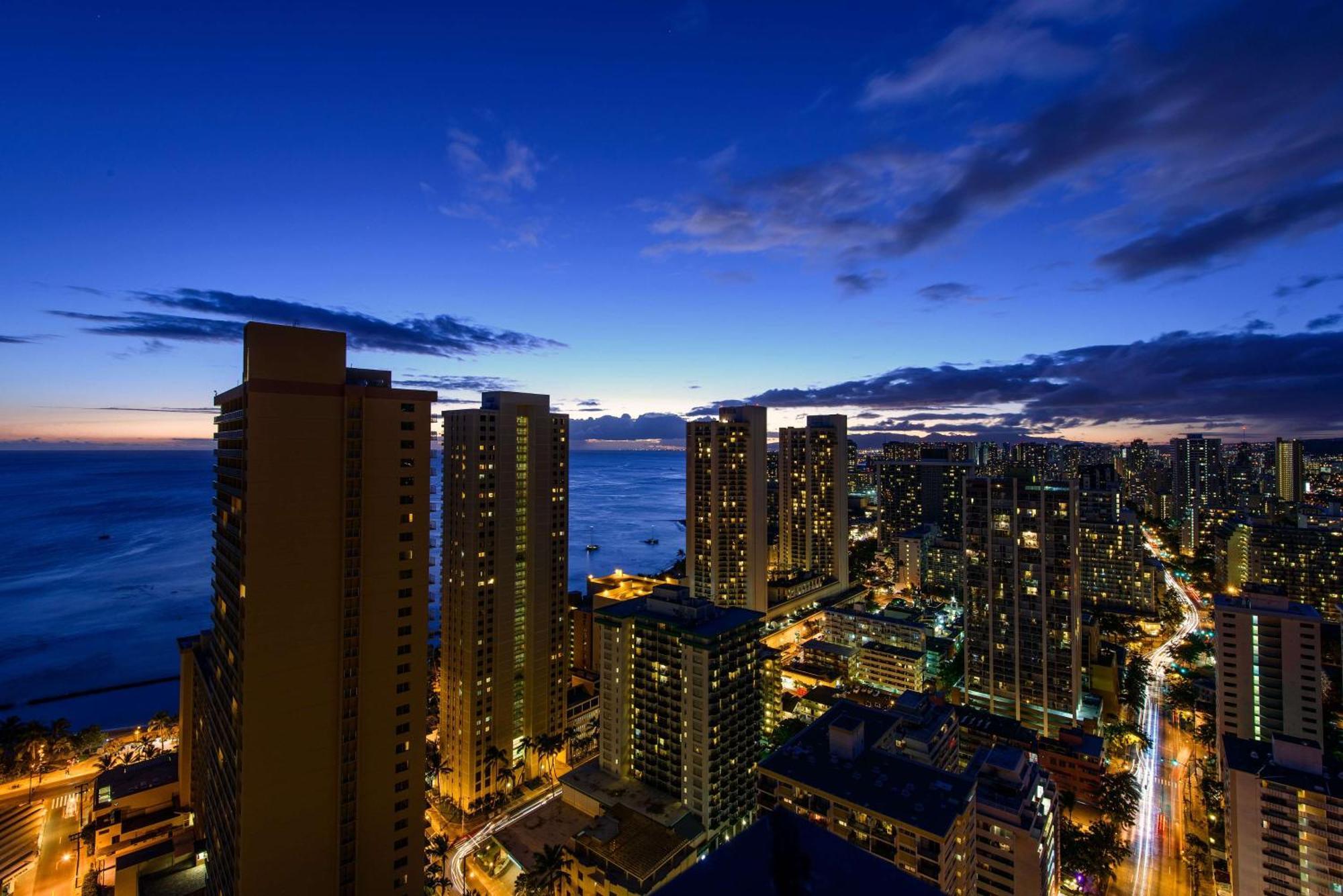 Hilton Waikiki Beach & Spa