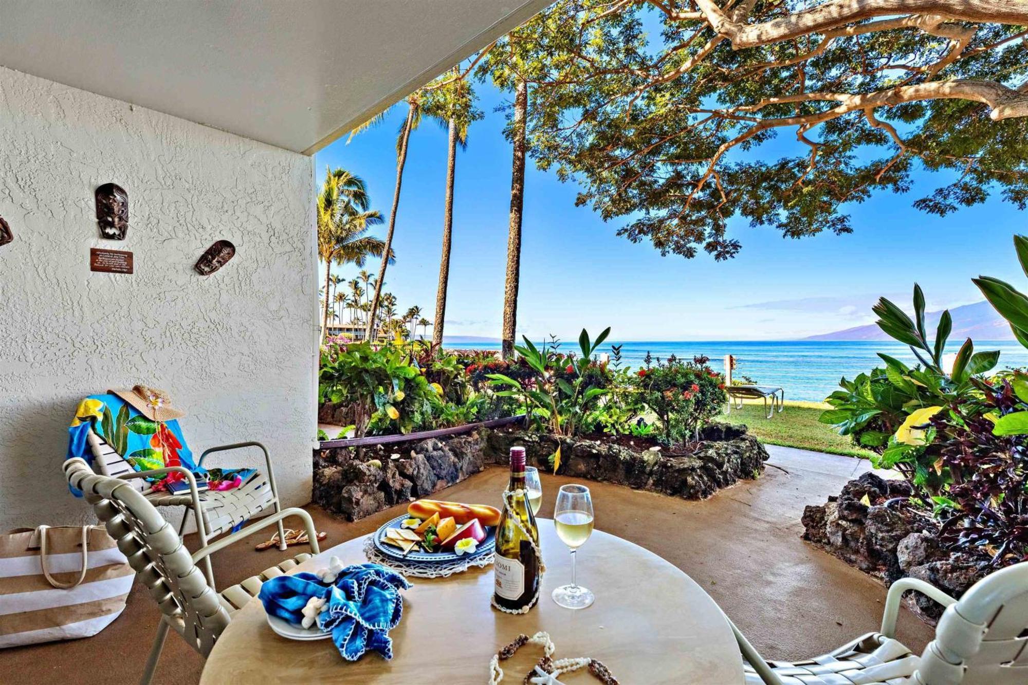 Napili Sunset Front Aparthotel 2*