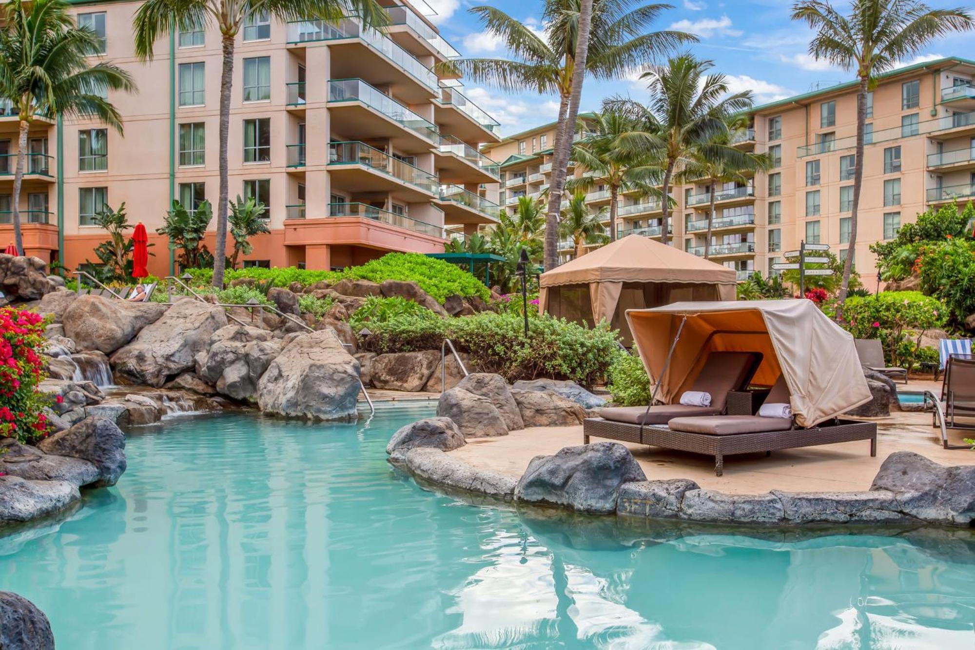 Extra Large 1br Luxury With Massive Outdoor Space & Balcony