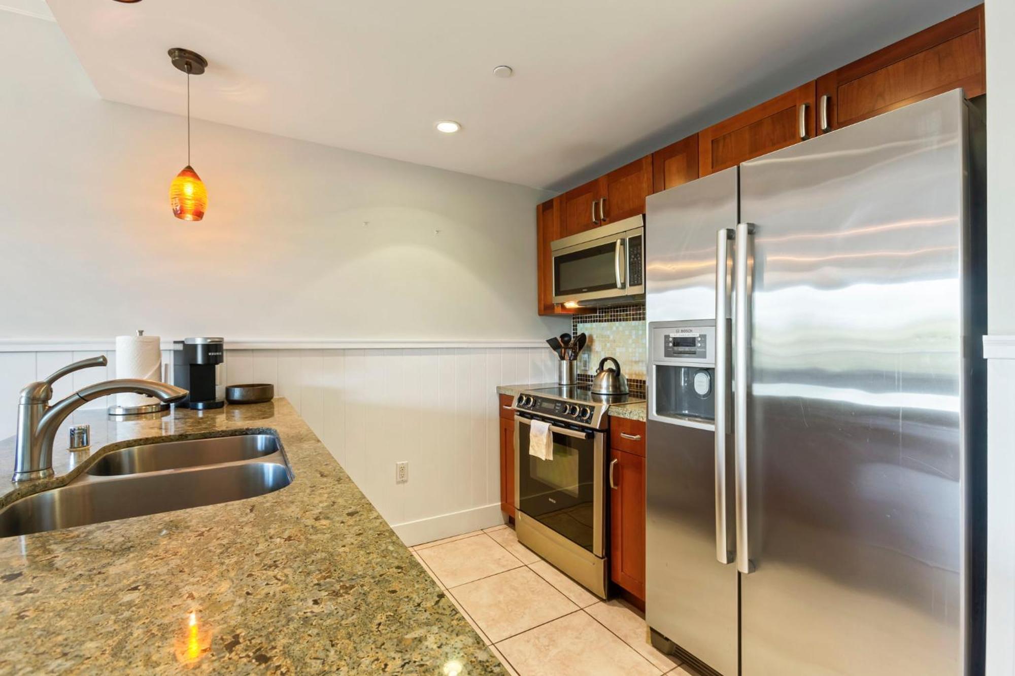 Apartment Extra Large 1br Luxury With Massive Outdoor Space & Balcony Lahaina