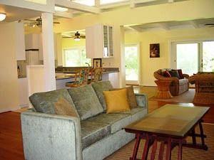 Princeville Oceanfront Hotel