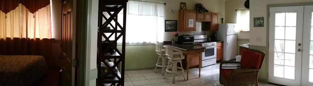 Whale House At Kehena Holiday home *